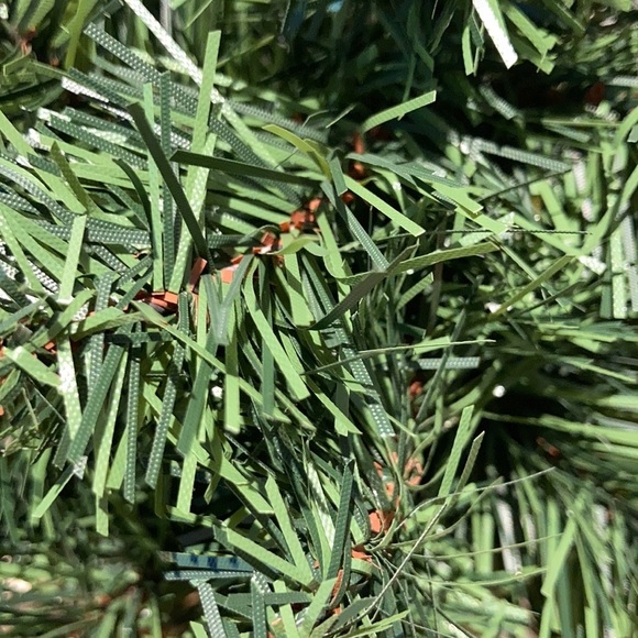 Christmas trees duo with wood base NWT - Picture 2 of 10